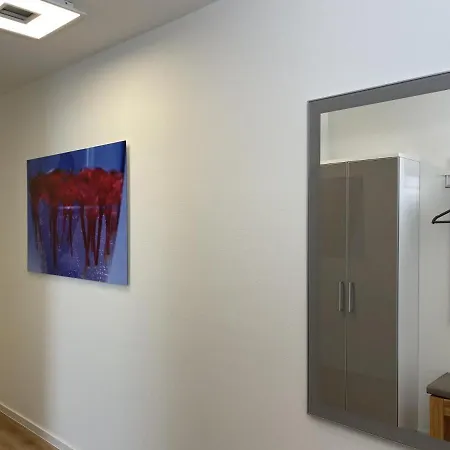Apartment Tor 11